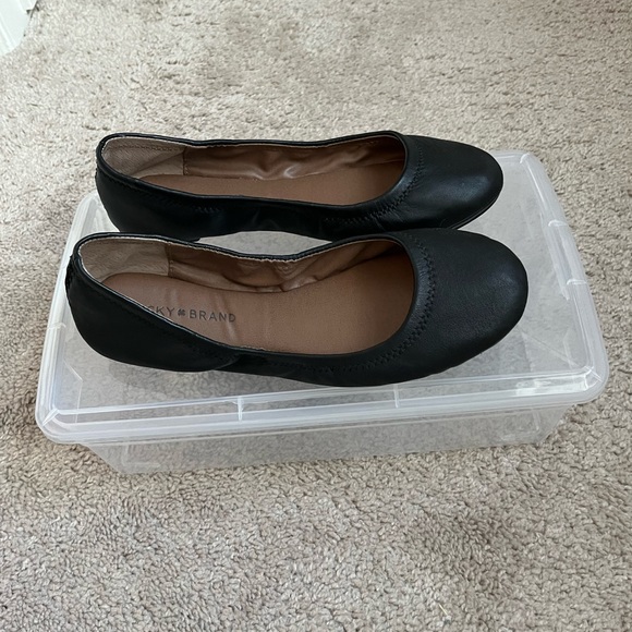 Lucky Brand leather ballet flats - Size 7W - Picture 6 of 7